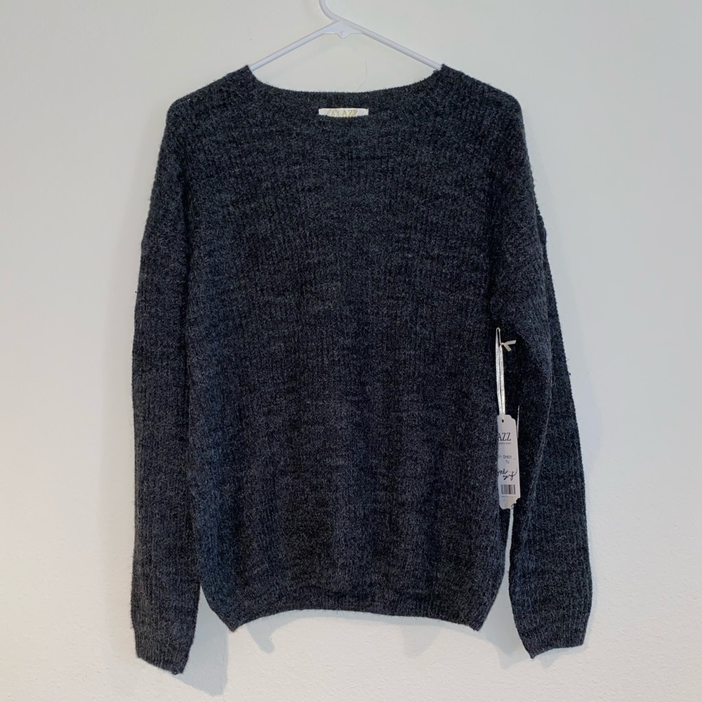 BNWT Women’s Open Back Sweater